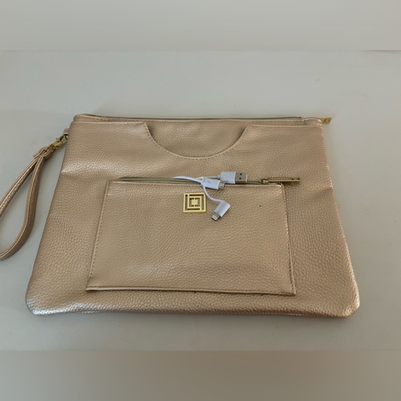 Liz Claiborne Gold Wristlet - Picture 5 of 5
